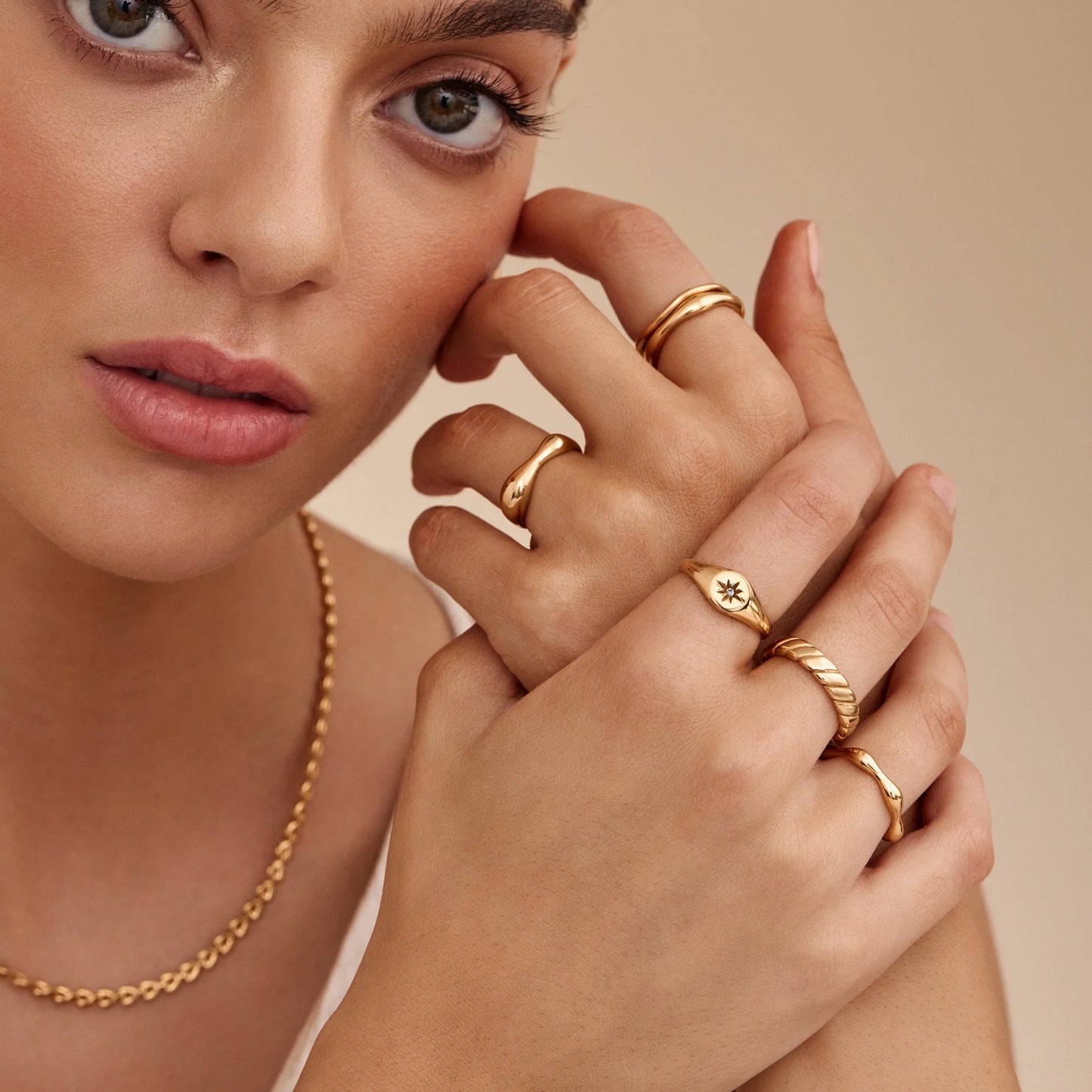 Gevormde Golf Statement Ring - Gedurfde Moderne Oceaan-geïnspireerde Sieraad