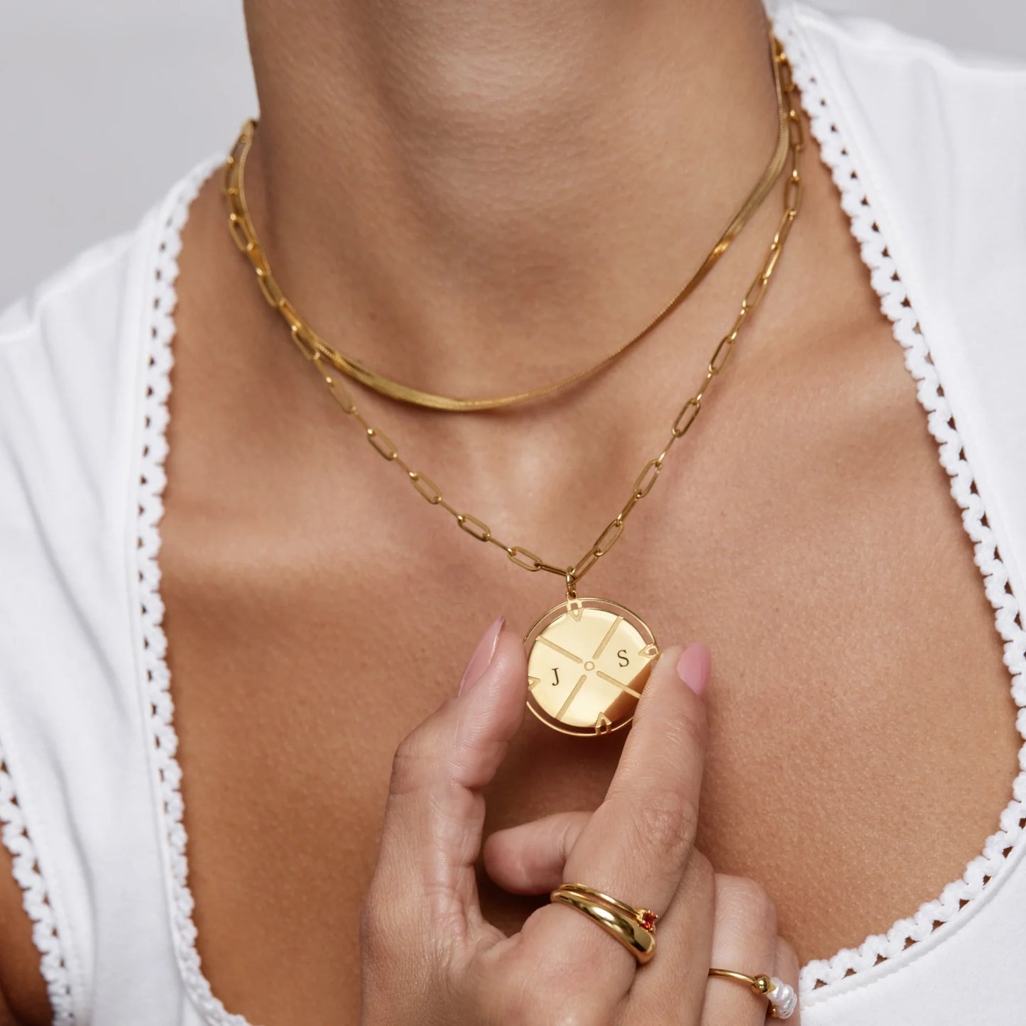Gepersonaliseerde initialen gegraveerde kompas ketting