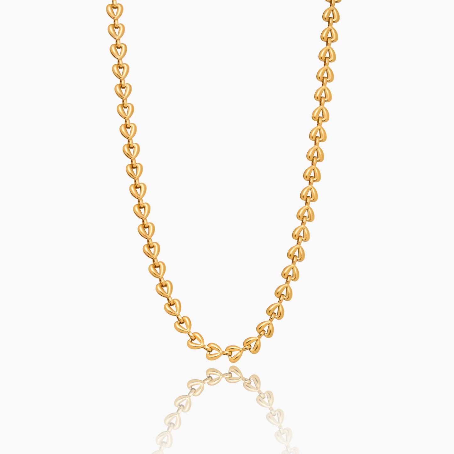 Delicaat hartjesketting