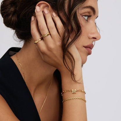 Gepersonaliseerde paperclip armband met initiaalbedel