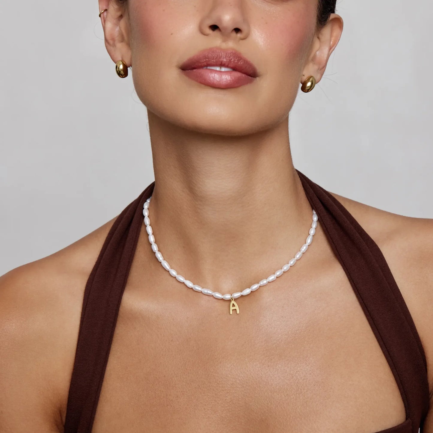 Parelketting met initiaal – statementketting