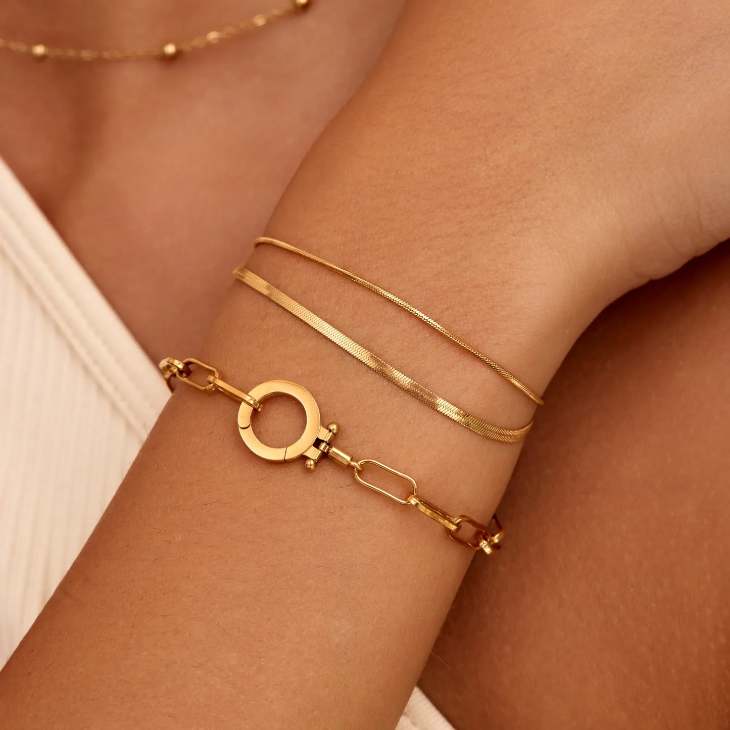 Tijdloze paperclip-armband - Het onmisbare accessoire