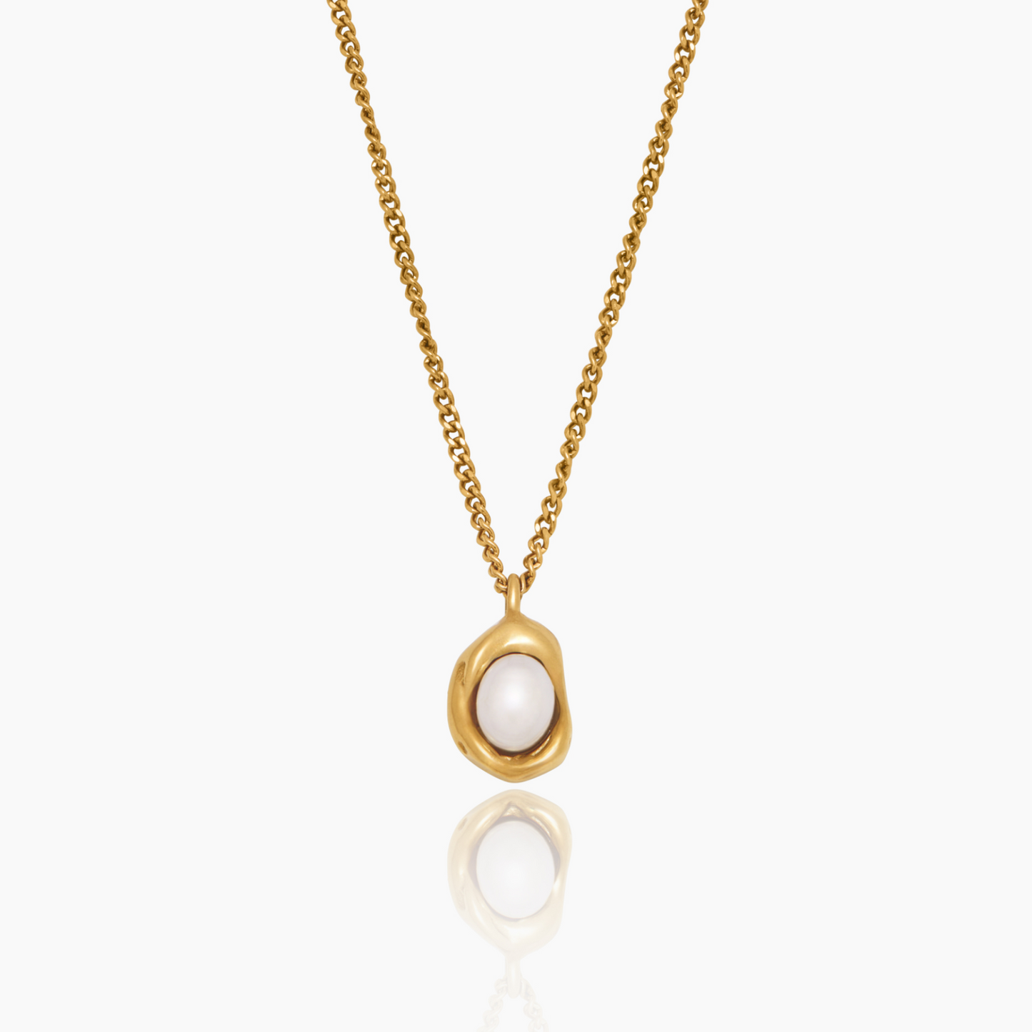 Luna Parel-Druppel Ketting - Elegante maanlichtparel-hanger op een fijn kettinkje