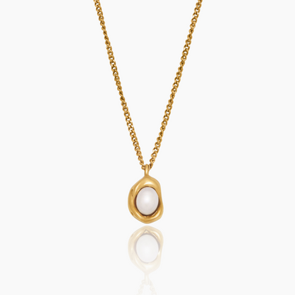 Luna Parel-Druppel Ketting - Elegante maanlichtparel-hanger op een fijn kettinkje
