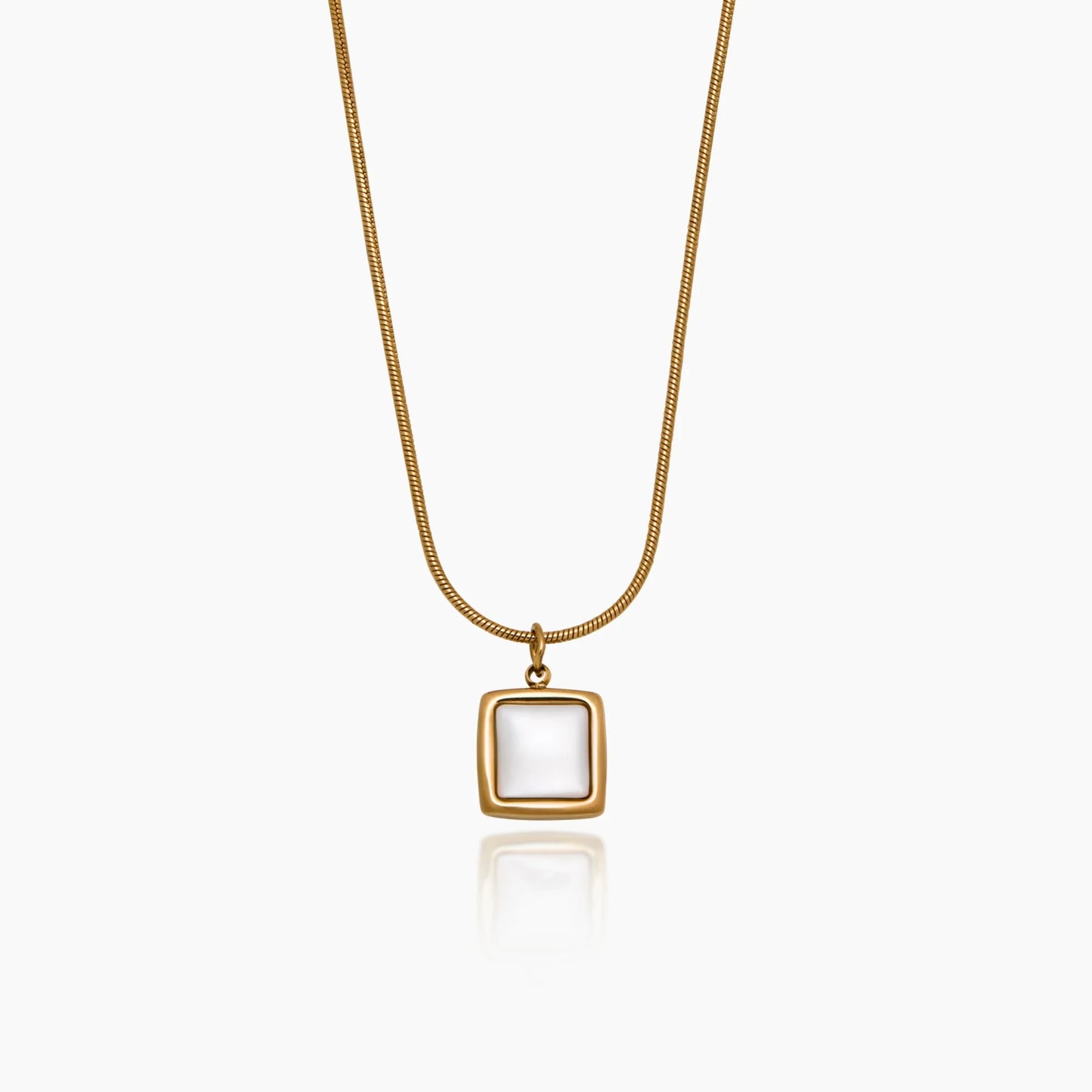 Elegante parelmoeren vierkante hangerketting
