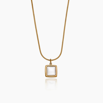 Elegante parelmoeren vierkante hangerketting