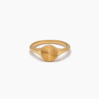 Zegelring met zonnestraal - Stralende sieraden geïnspireerd door de zon voor een gedurfde, koninklijke stijl