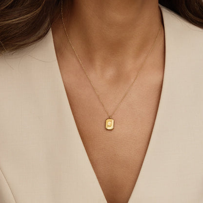 Stella bedelketting – fijne sterbedel aan een fijne ketting