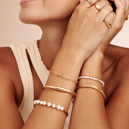 Dune Gold Manchetarmband - Slank, Luxueus Gouden Statement