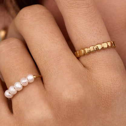Tijdloze Parelmoer Elegantie Ring