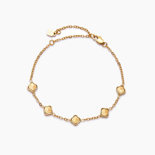 Delicaat mini zonnestraal klavertje-vier armband