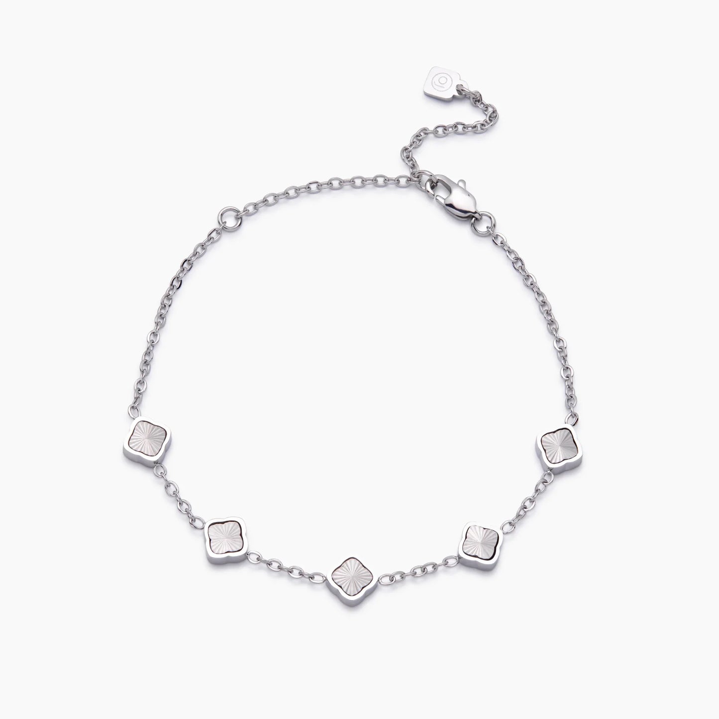 Delicaat mini zonnestraal klavertje-vier armband
