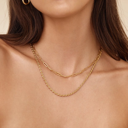 Gelaagde paperclip- en touwketting halsketting