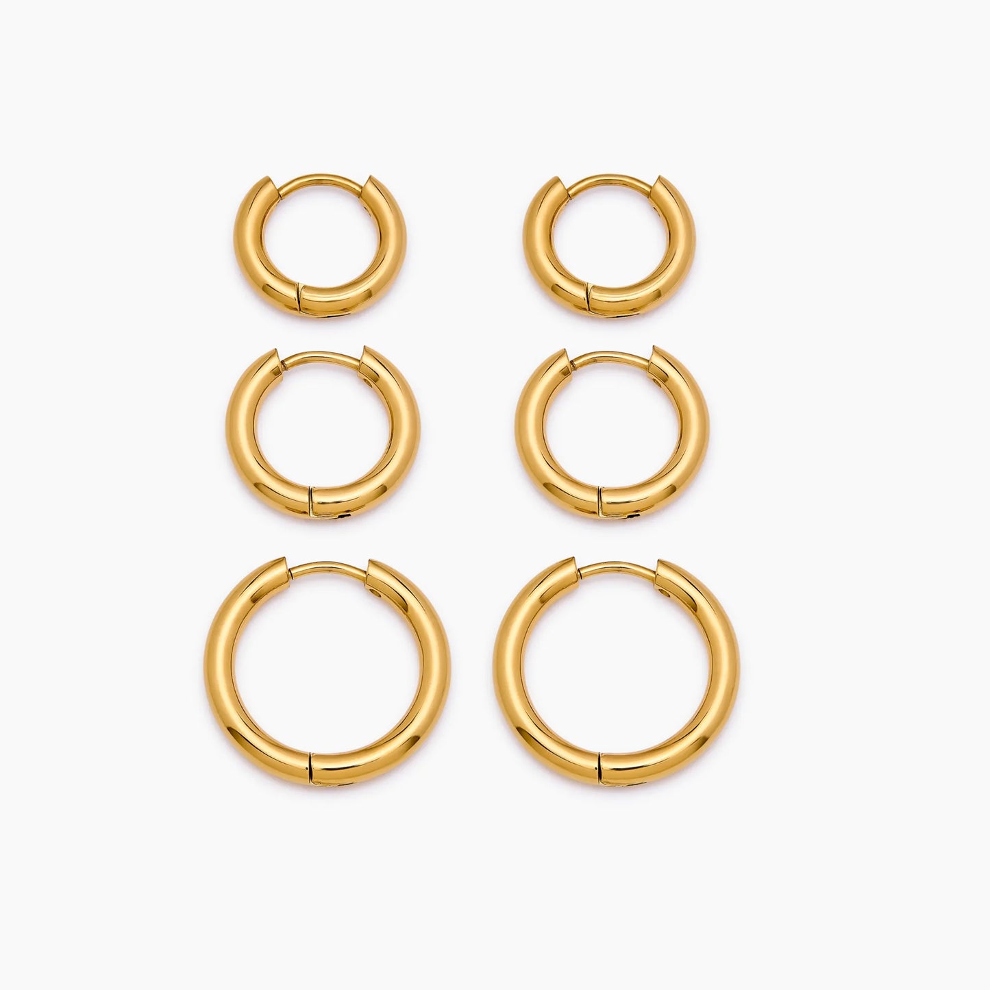 Tijdloze gouden hoepeloorbellen set