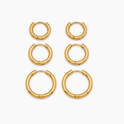 Tijdloze gouden hoepeloorbellen set