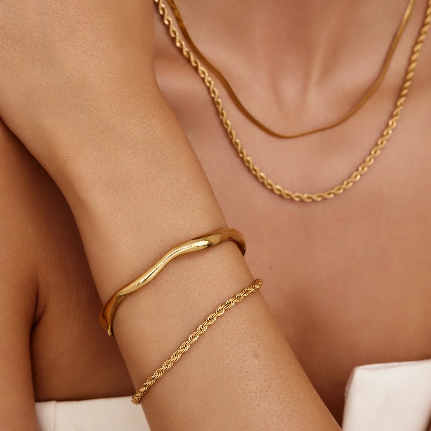 Elegante armband met touwketting